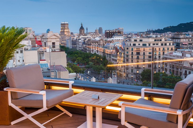 La Dolce Vitae Barcelona Rooftop Bar View