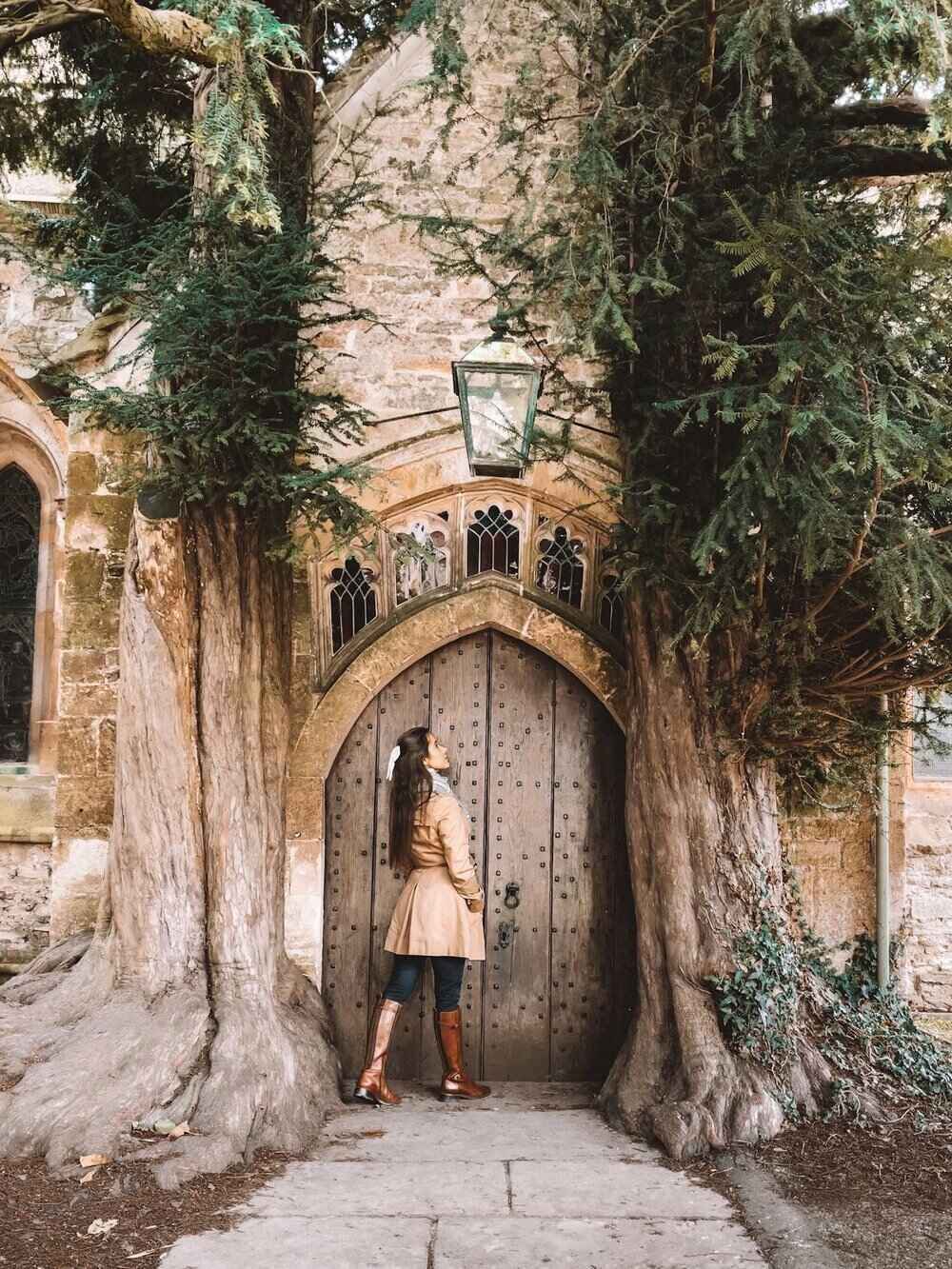Hobbit Door Stow