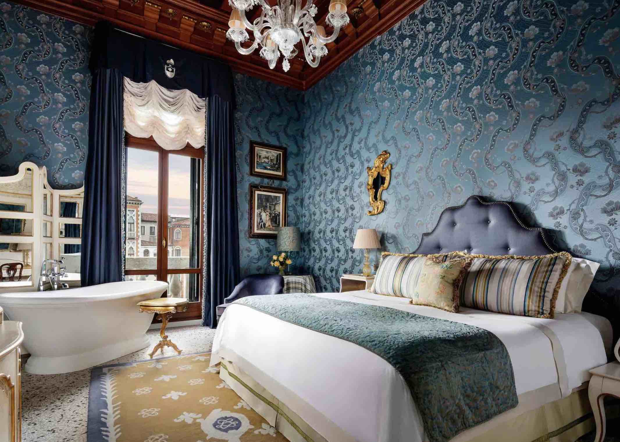 Gritti Palace Bedroom Suite