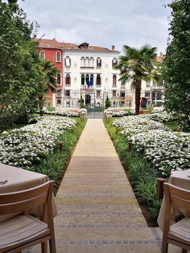 Palazzo Venart Garden