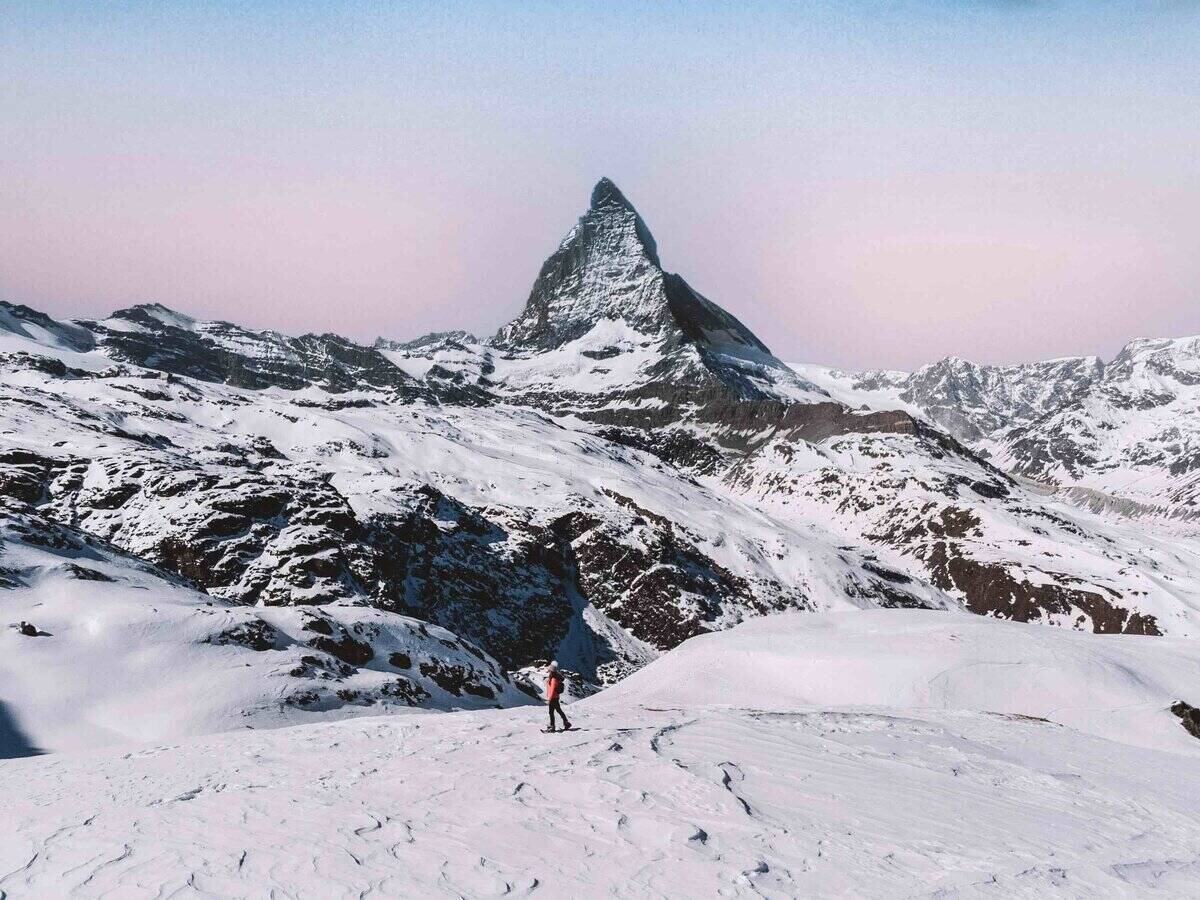 Snowshoeing Matterhorn