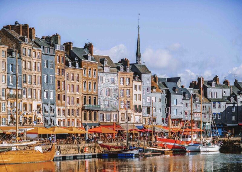 20 Beautiful French Coastal Towns To Visit