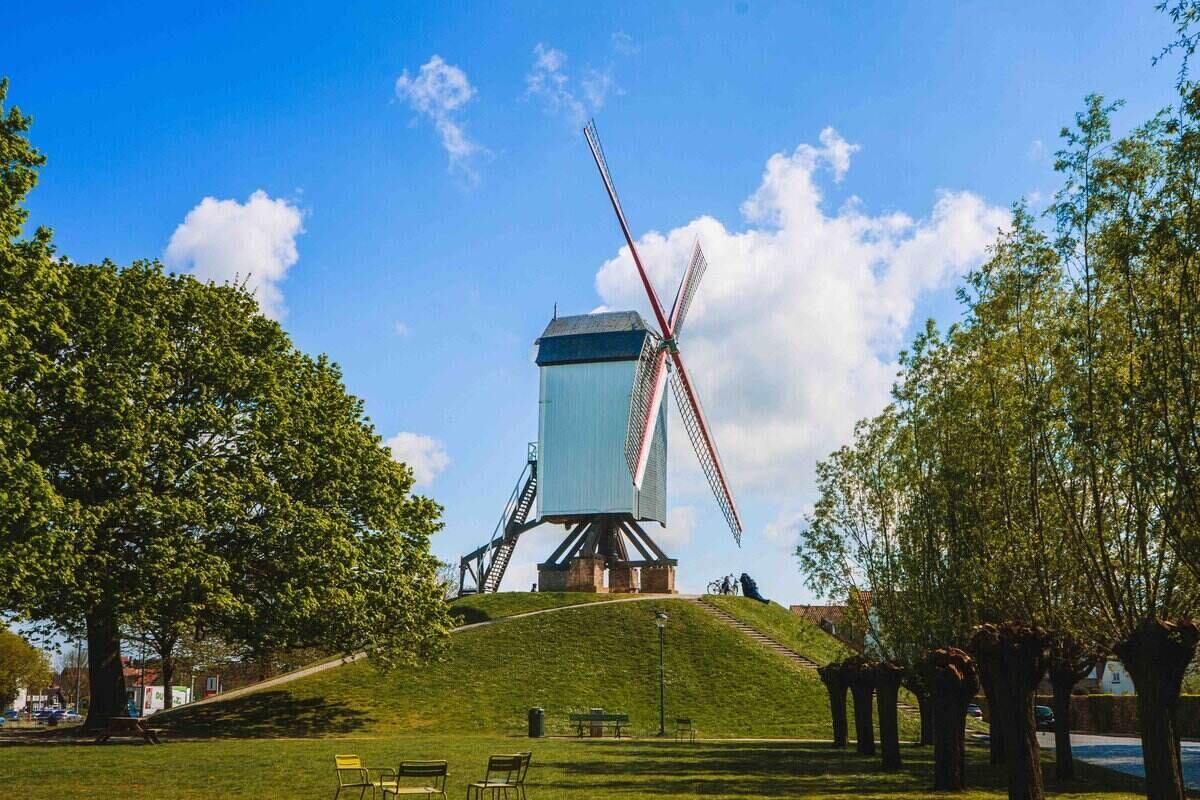 Bruges Windmill Walk