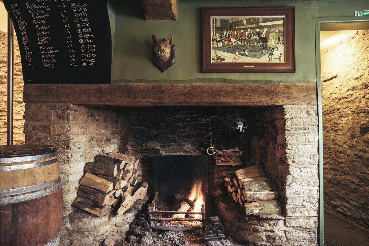 The Bell Inn Cotswolds