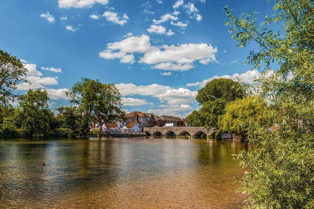 Multi-span stone bridge at Fordingbridge over the River Avon in Hampshire