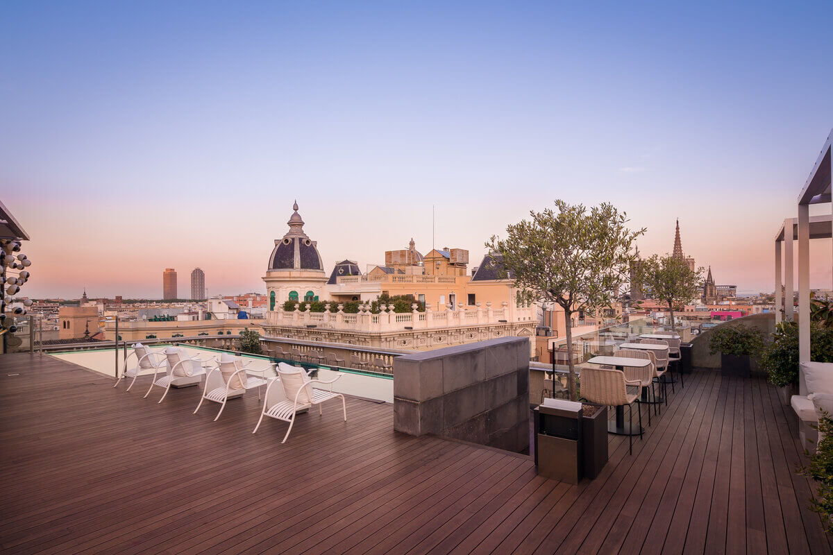 Ohla Hotel Barcelona terrace