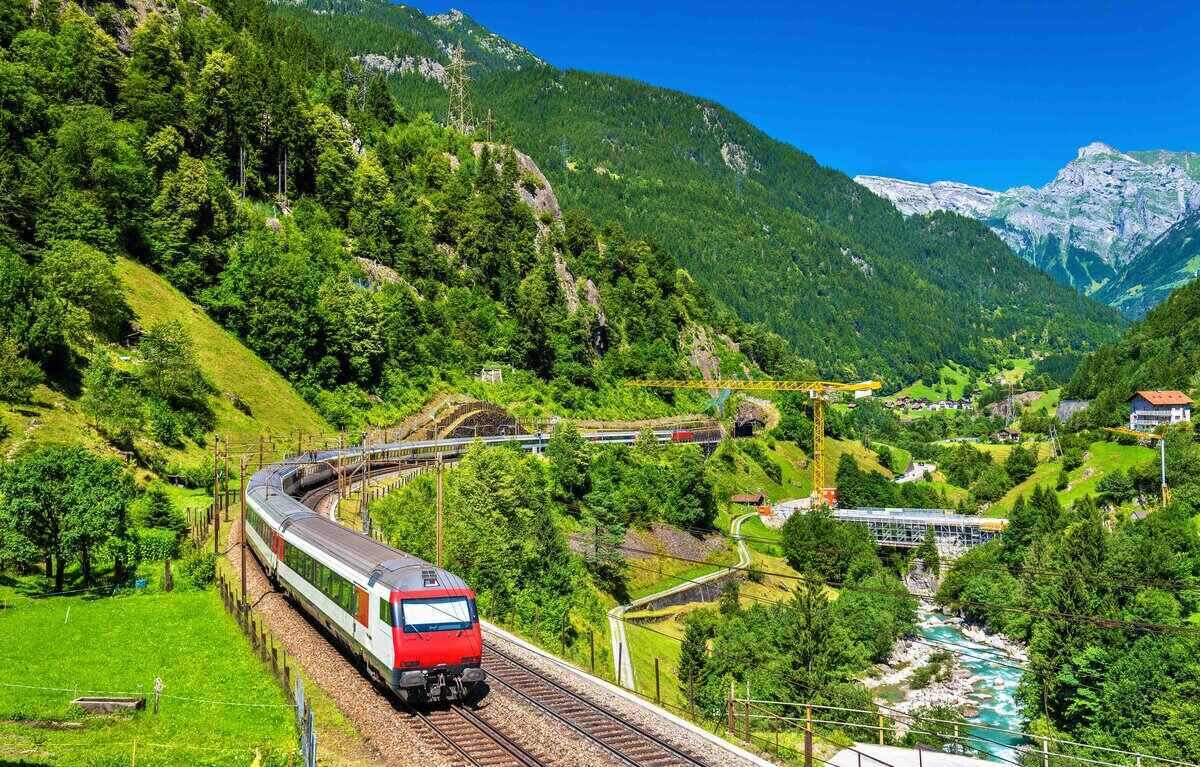 Gotthard Express